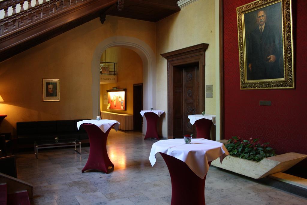 Jugendgaestehaus St.-michaels-heim Хостел *