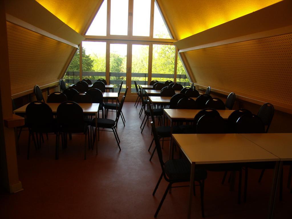 Jugendgaestehaus St.-michaels-heim Hostal